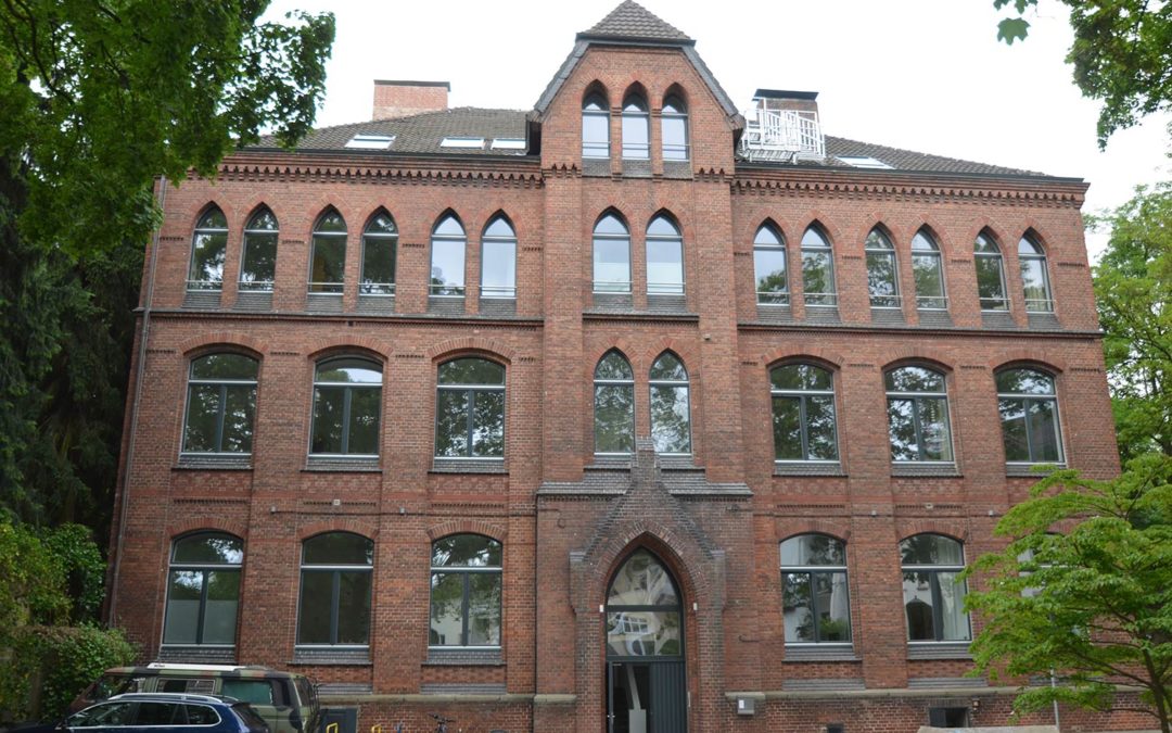 Neues Leben im alten Schul­gebäude